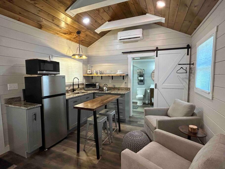 Blissful Nook Tiny Home ~ Cozy Retreat W/ Hot Tub; Near Town And Deep Creek Bryson City Eksteriør billede