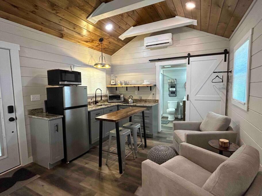 Blissful Nook Tiny Home ~ Cozy Retreat W/ Hot Tub; Near Town And Deep Creek Bryson City Eksteriør billede