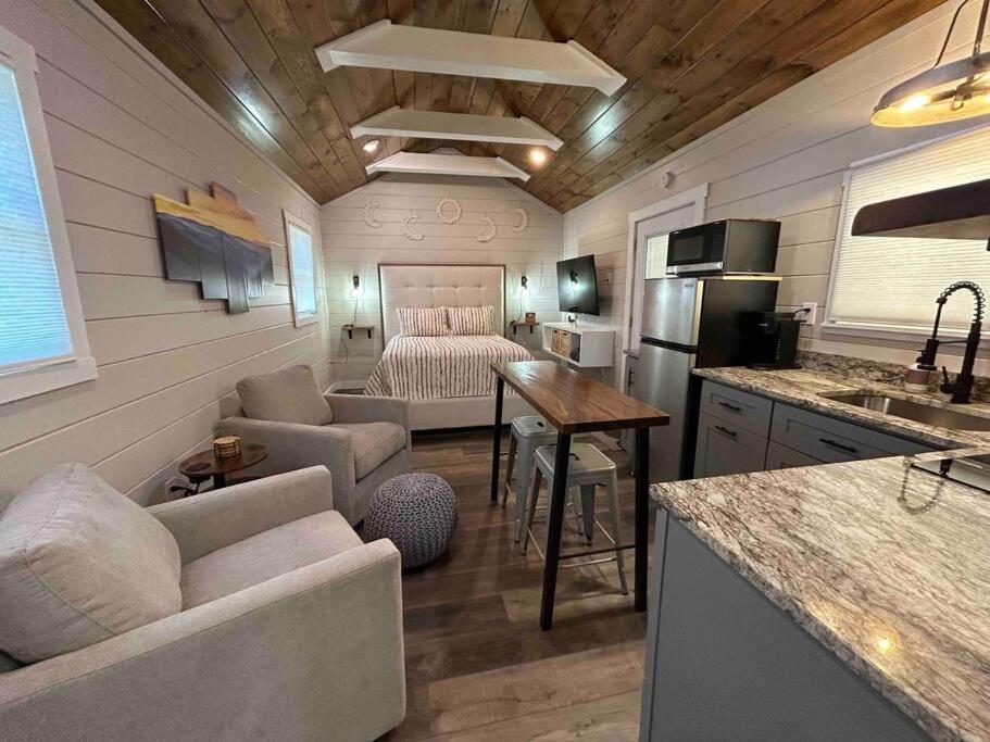 Blissful Nook Tiny Home ~ Cozy Retreat W/ Hot Tub; Near Town And Deep Creek Bryson City Eksteriør billede