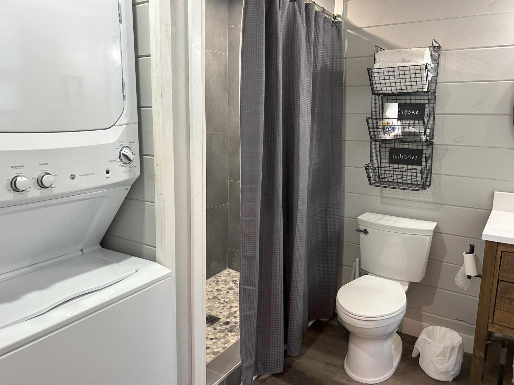 Blissful Nook Tiny Home ~ Cozy Retreat W/ Hot Tub; Near Town And Deep Creek Bryson City Eksteriør billede